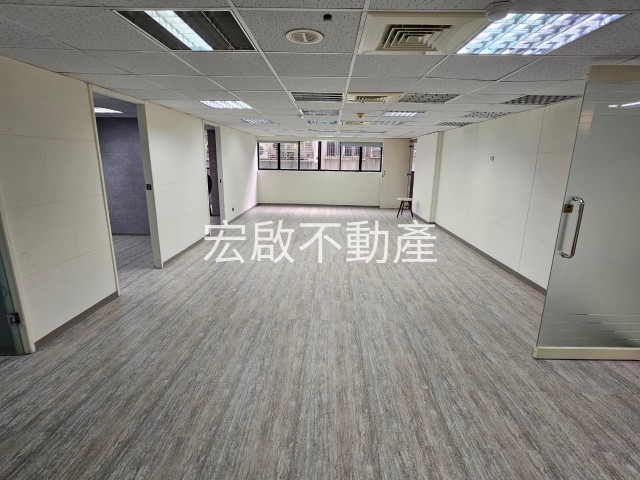 租辦公室松山區純辦大樓屋況優3隔間-宏啟不動產商用租賃 物件大圖