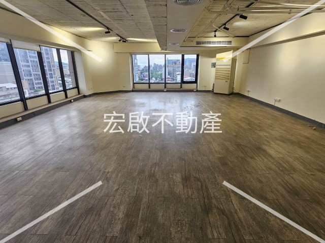 租辦公室中山區高樓層屋況優採光佳獨立空調-宏啟不動產商用租賃 物件大圖