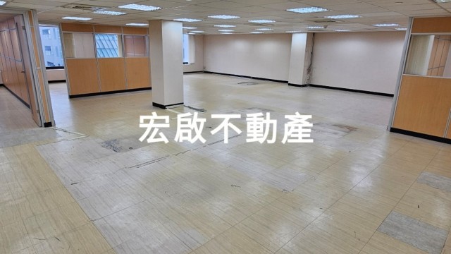 租辦公室中山區純辦大樓門面優屋況佳3隔間-宏啟不動產商用租賃 物件大圖