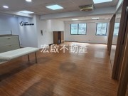 宏啟不動產商用租賃 (104報紙房屋網 買屋 賣屋 租屋 委租 委賣 平台,專業房屋仲介個人網站) 租辦公室信義區裝潢漂亮屋況佳3隔間獨立空調主打物件照片