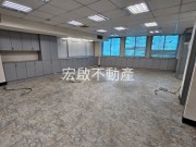 租辦公室中正區純辦大樓採光佳1隔間中央空調-宏啟不動產商用租賃租辦公室中正區純辦大樓採光佳1隔間中央空調照片2 物件照片2