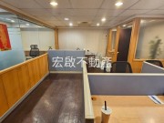 房屋搜尋結果-宏啟不動產商用租賃 租辦公室大安區純辦門面氣派屋況優2隔間含OA 主打物件照片