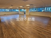 租辦公室信義區純辦大樓門面氣派採光佳屋況優-宏啟不動產商用租賃  物件照片1