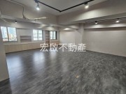 租辦公室松山區屋況優採光佳2隔間獨立空調-宏啟不動產商用租賃租辦公室松山區屋況優採光佳2隔間獨立空調照片3 物件照片3