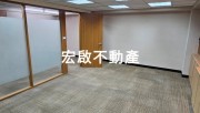 租辦公室中山區玻璃帷幕純辦大樓採光佳6隔間-宏啟不動產商用租賃租辦公室中山區玻璃帷幕純辦大樓採光佳6隔間照片4 物件照片4